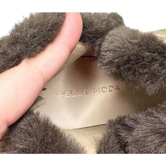 Pelle Moda Boots Size 6.5 Erin Faux Fur Trim Wedge Camouflage Zip Booties - Picture 7 of 11